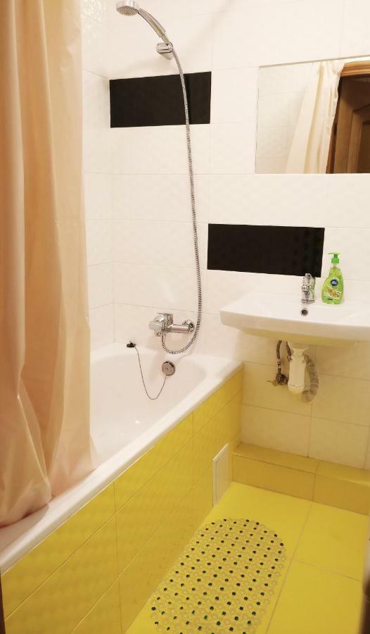 Very Nice Apartment In L'Viv Lviv Ngoại thất bức ảnh
